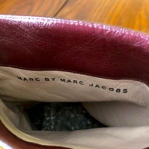 Marc Jacobs , size 6 , almost brand new , burgundy, chunky 3 inches clear heels